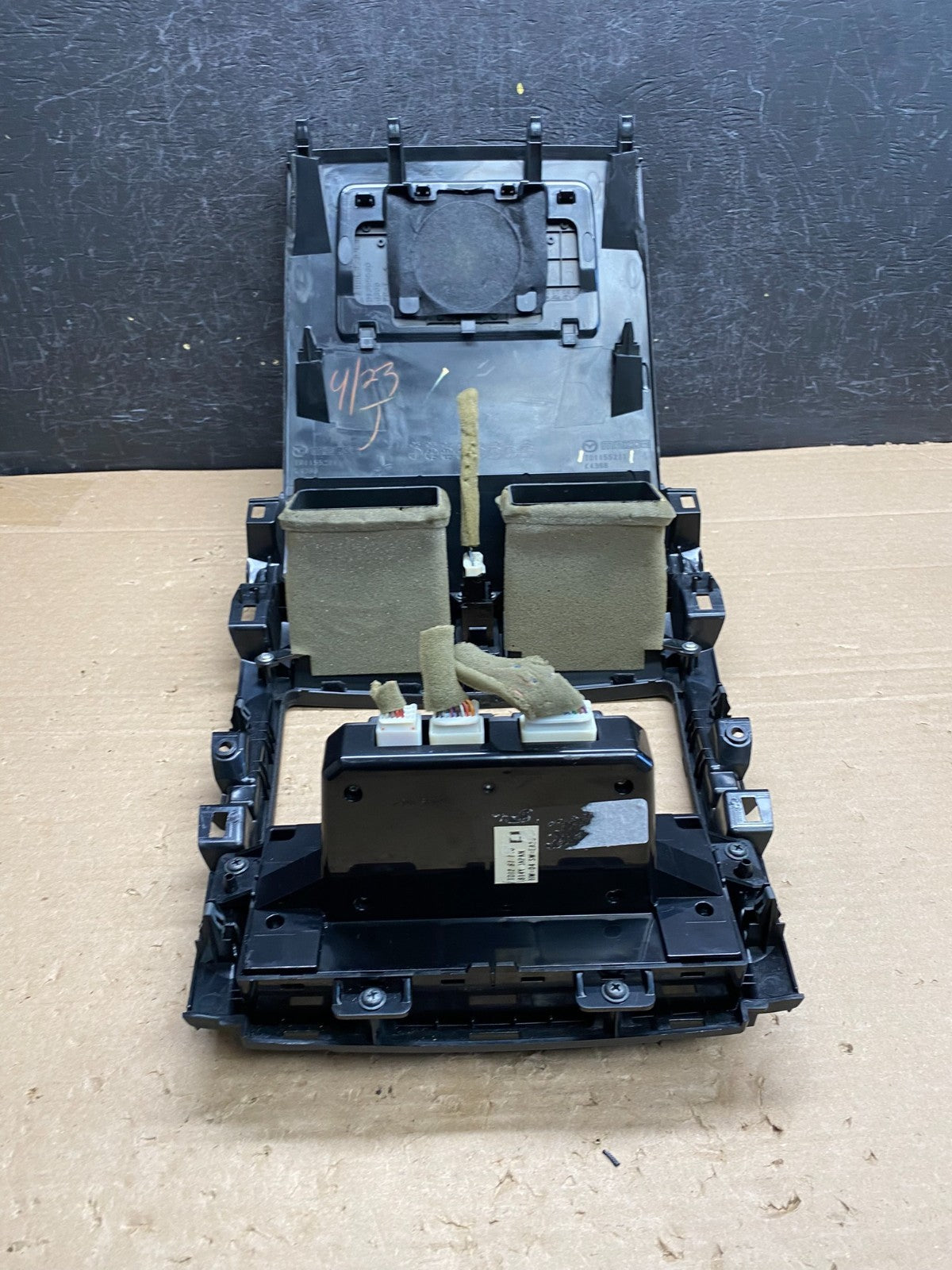 2007 - 2009 Mazda CX-9 Radio Dash Trim Bezel W/Vent AC Climate Control ag6431 DG4