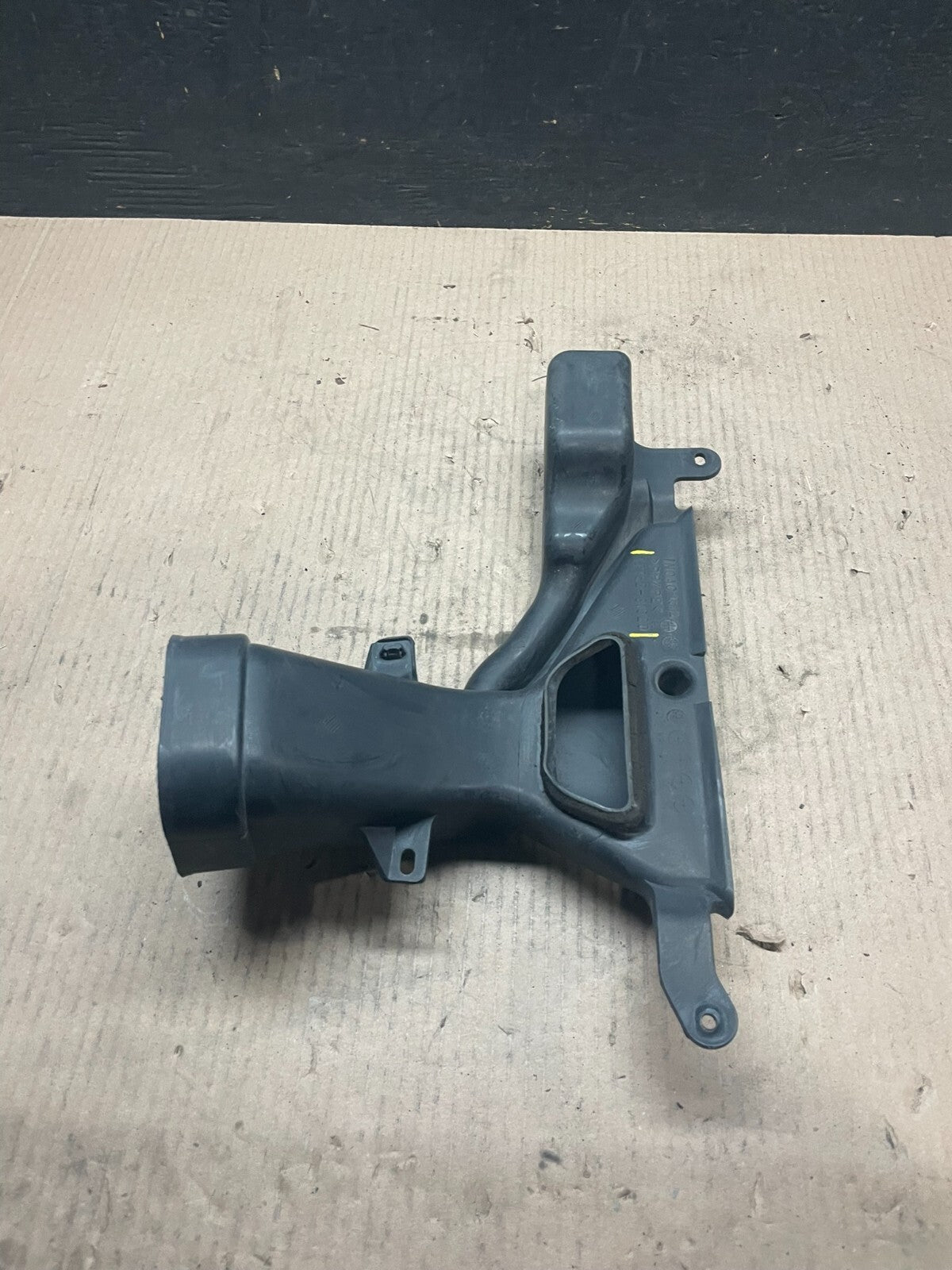 2013 to 2018 Lexus ES350 3.5L Air Intake Duct Inlet Hose J7519 DG OEM7