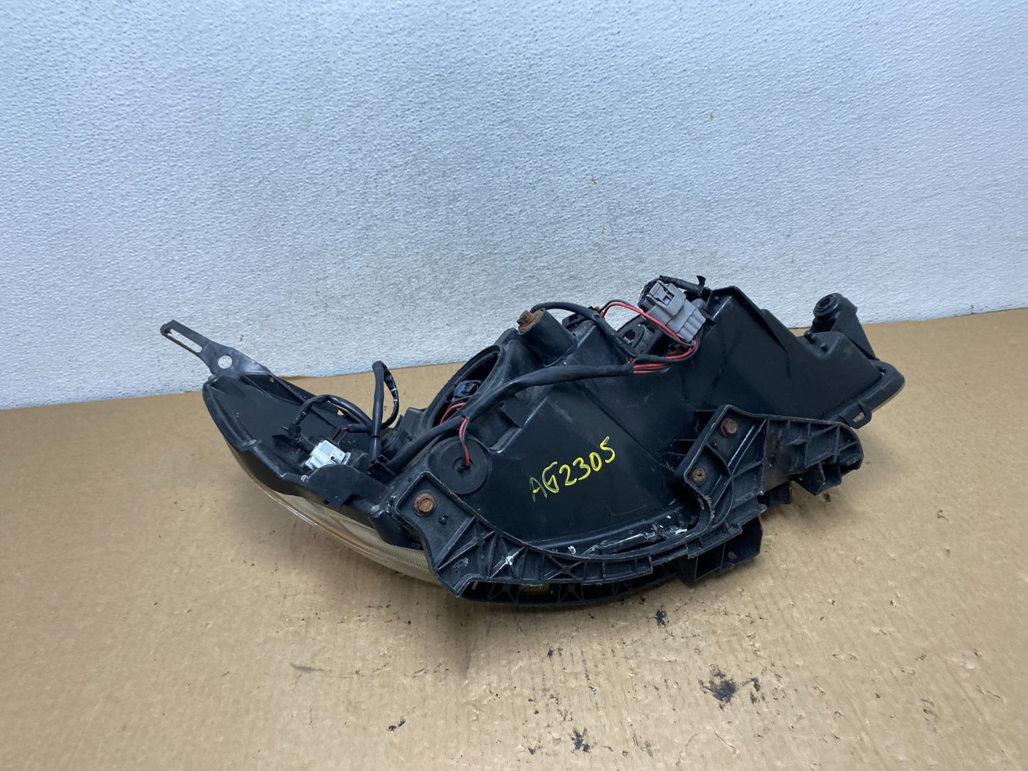 2009-2013 Subaru Forester Left Driver LH Halogen Headlight AG2305 DW8