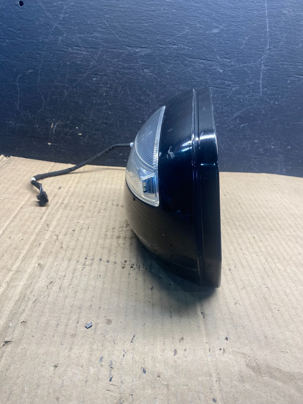 2009 to 2010 Mercedes ML ML350 Left Driver LH View Door Mirror AE2262 DW10