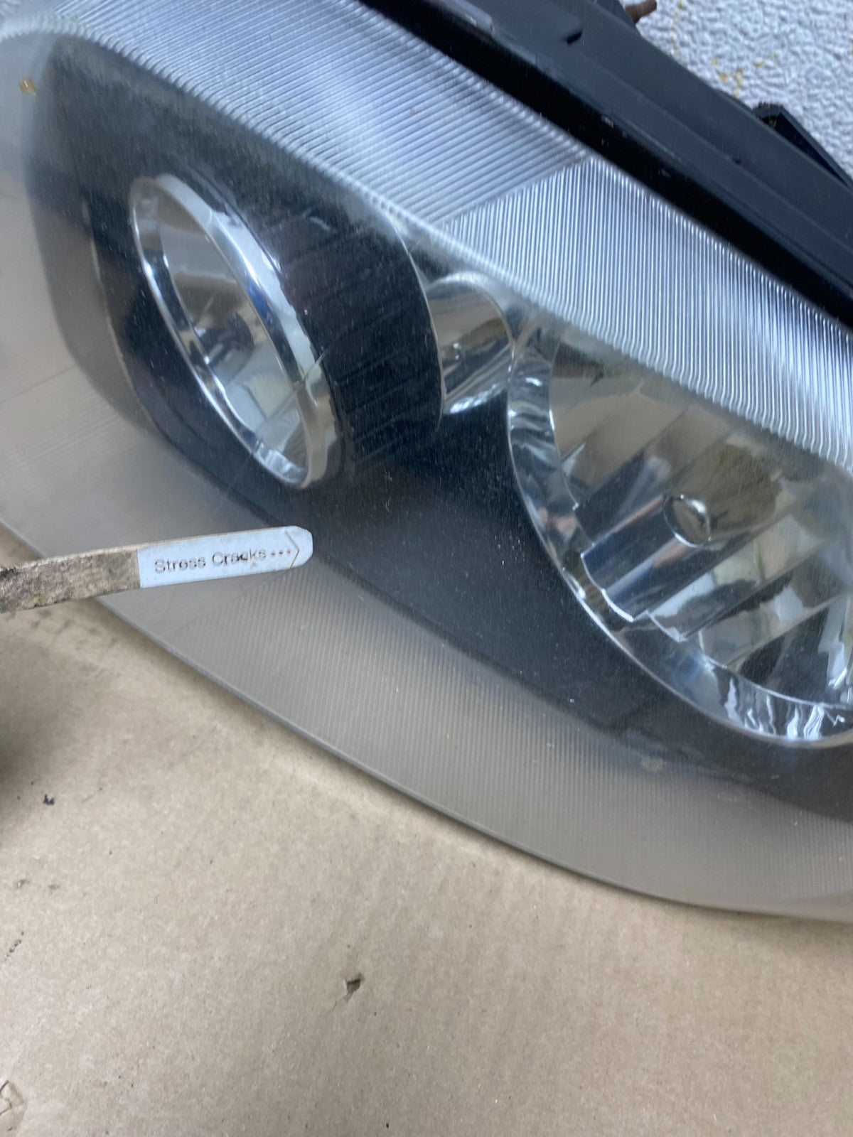 2005 - 2007 Ford Escape Headlights Left+Right Halogen AI1409 DW4