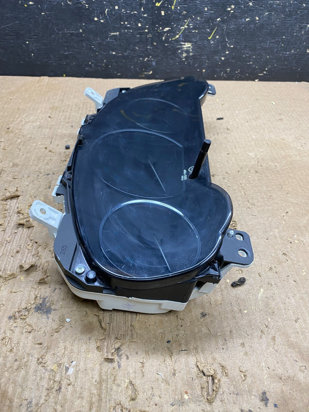 2008 2009 2010 Toyota Sienna Speedometer Cluster Gauge OEM Z9757 DG1