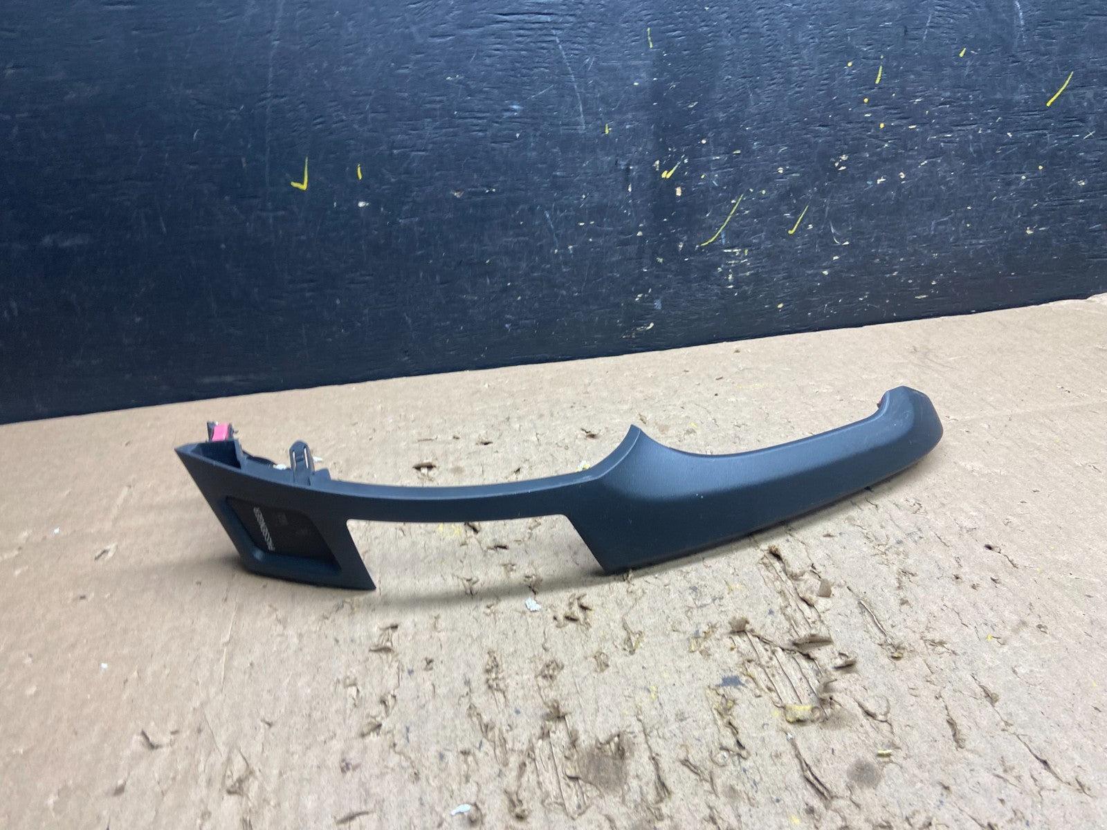 2007- 2011 Toyota Yaris HB Right Passenger Trim Bezel Panel Center Dash T8841 DG0