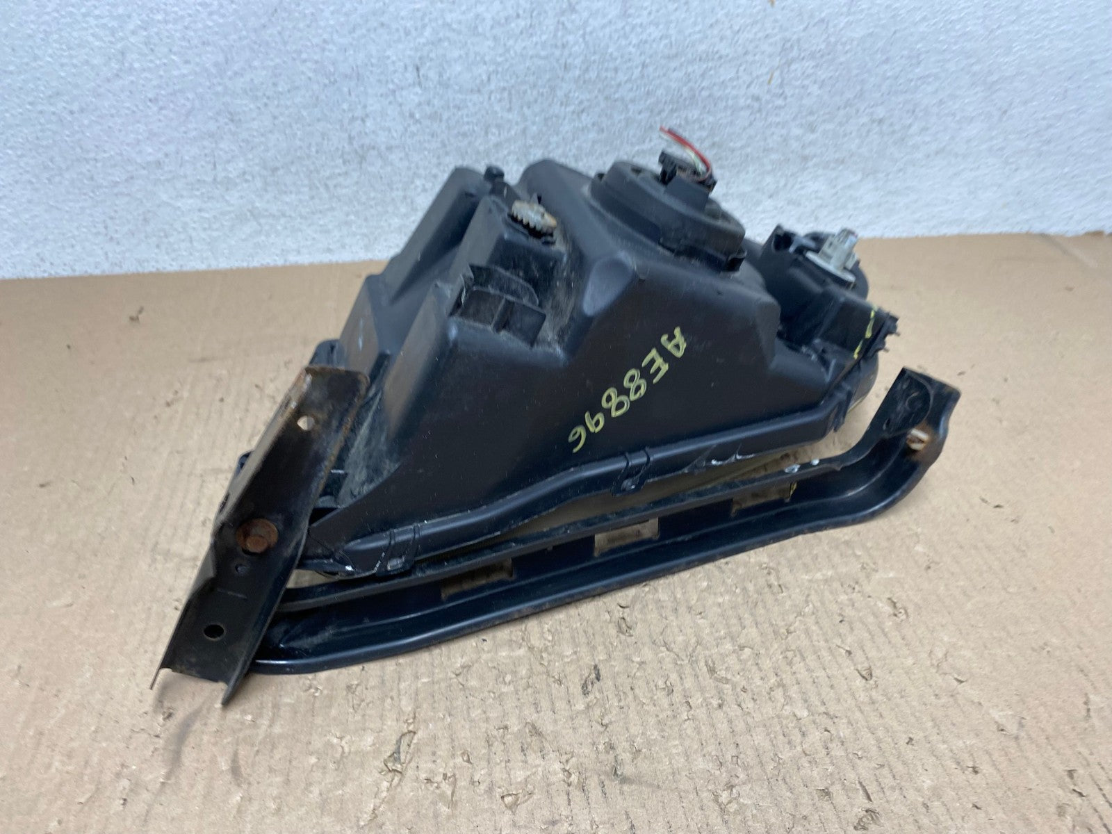 2006 2007 2008 Honda Ridgeline Right Passenger Halogen Headlight AE8896 LK6
