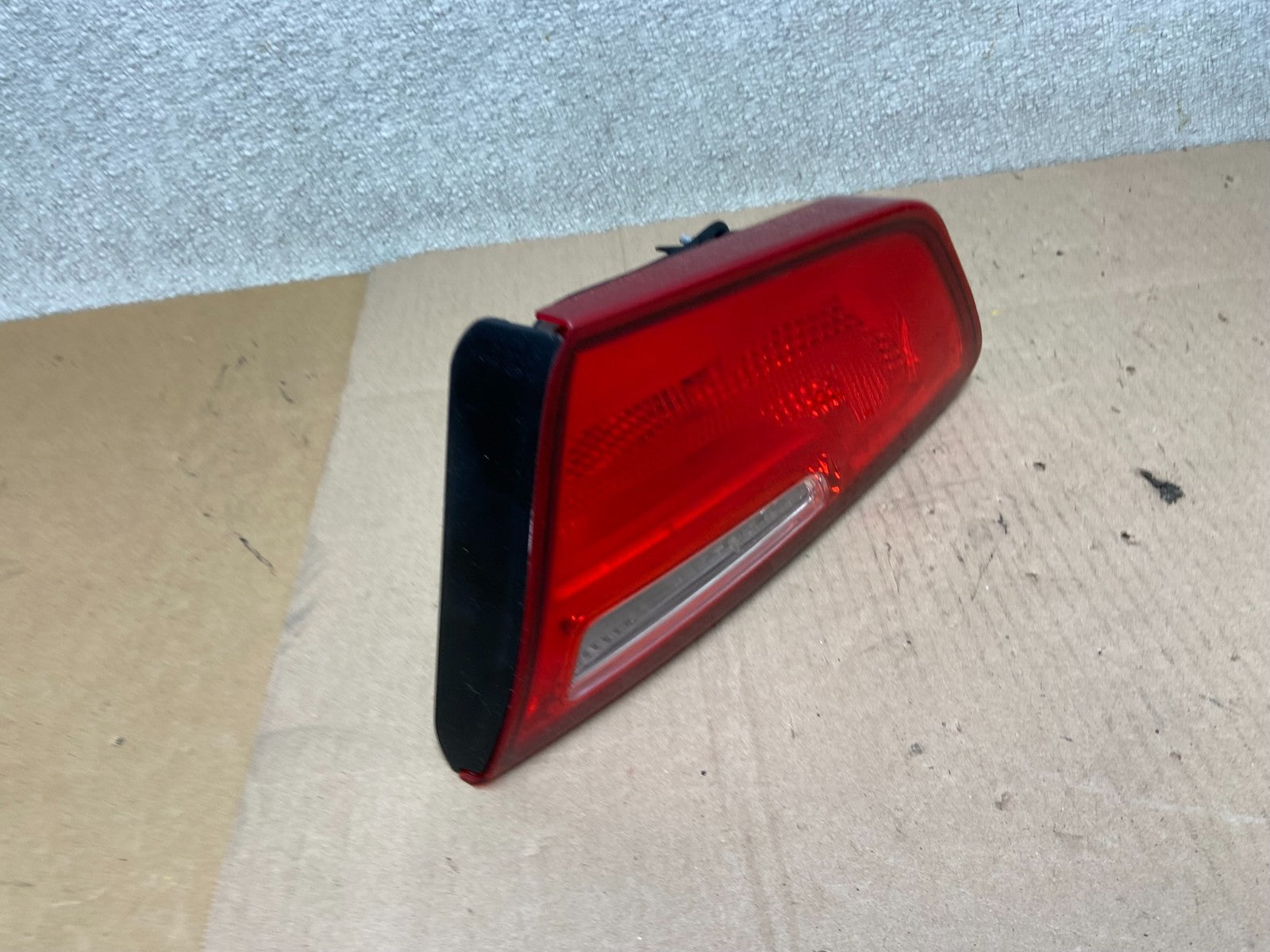 2014 to 2015 Kia Optima Right Passenger RH Side Tail Light Inner AA0318 DW2