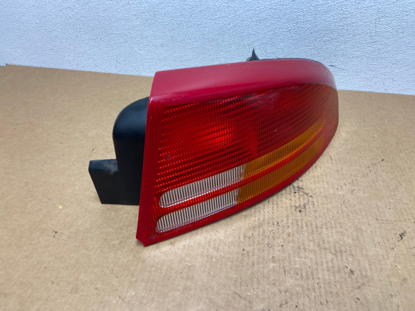 1998 to 2004 Dodge Intrepid Right Passenger RH Side Tail Light AC2874 LK2