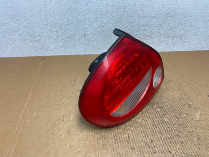2000 to 2001 Nissan Maxima Left Driver Lh Side Tail Light AE2604 LK2