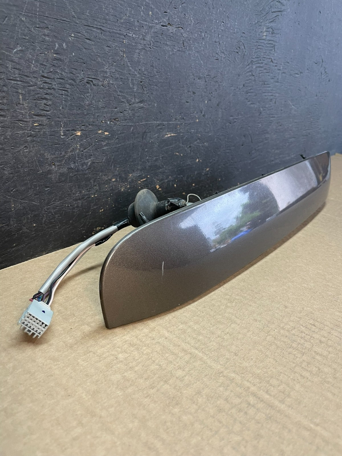 2008-2012 Buick Enclave Trunk Lid Finish Panel Moulding w/ Camera AF5181 DG2
