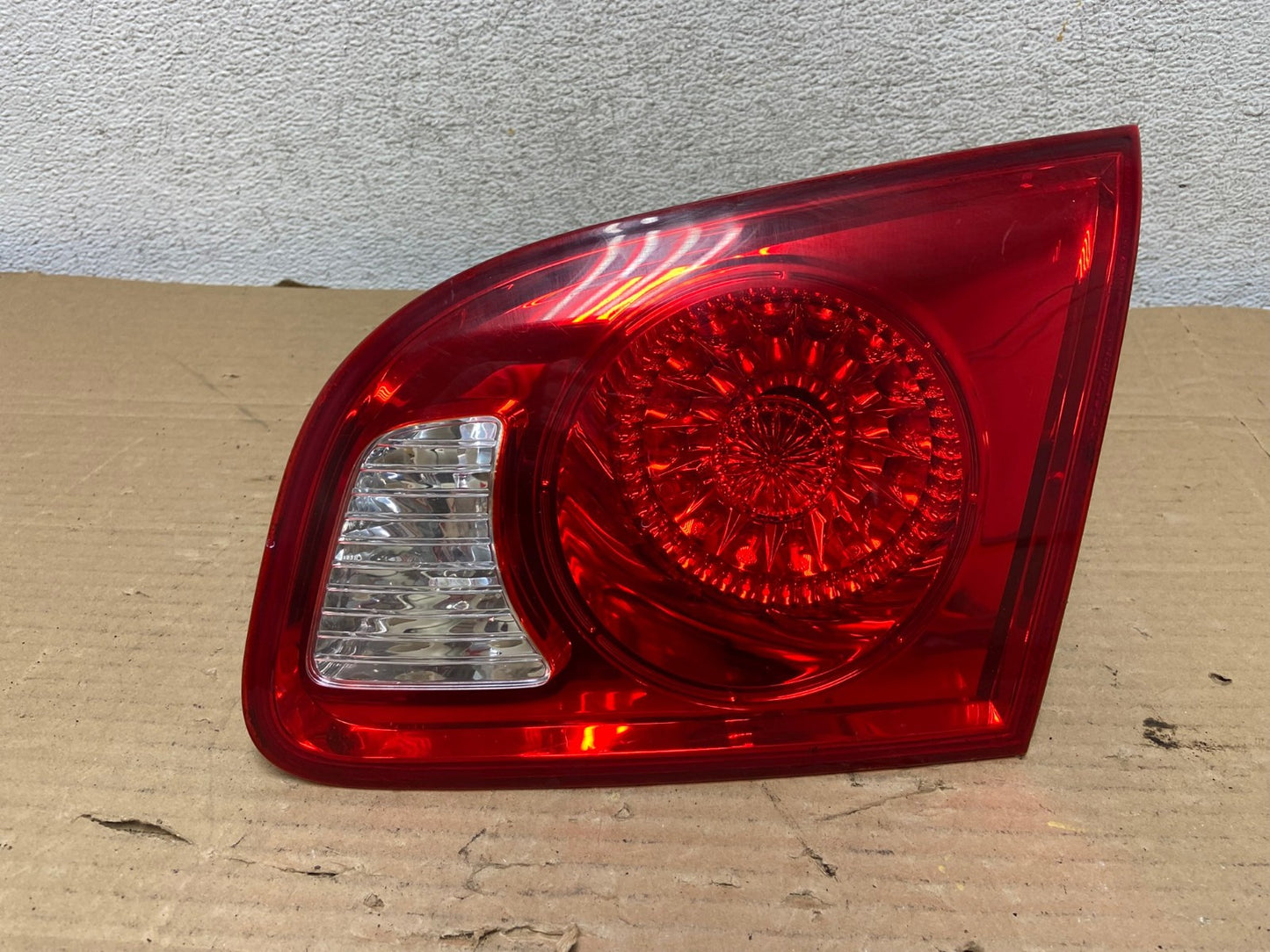 2007 2008 2009 Hyundai Santa Fe Right Passenger Tail Light Inner AG9029 LK0