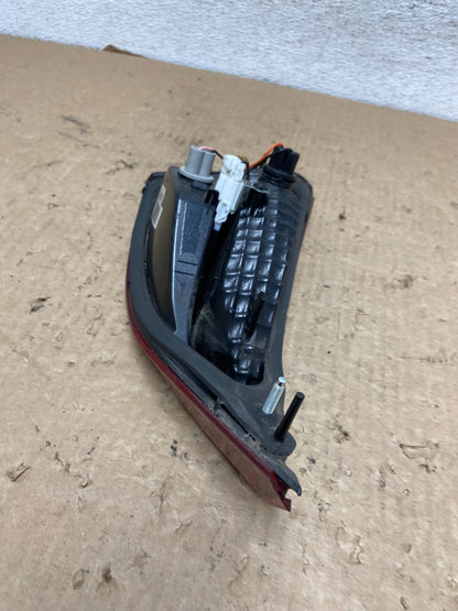 2014 to 2016 Hyundai Elantra Sedan Right Passenger Inner Tail Light AF8050 DW6