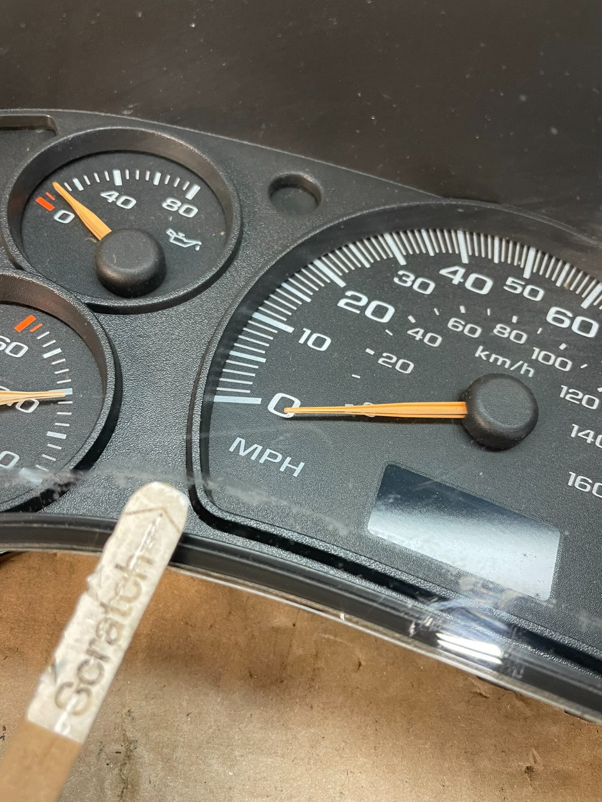2004 to 2007 Chevrolet Express Speedometer Cluster Gauge ae3368 DG4