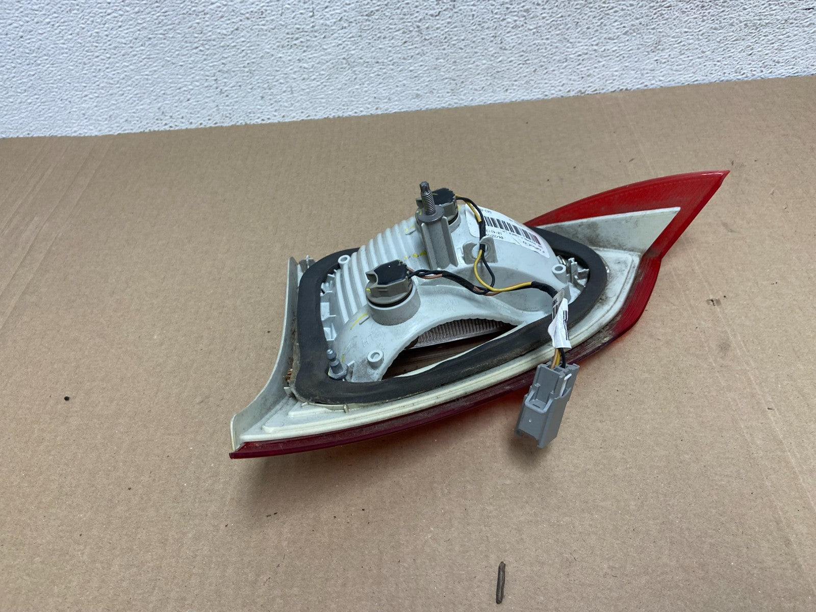 2014 to 2019 Ford Fiesta Left Driver LH Side Tail Light Inner AE9408 DG5