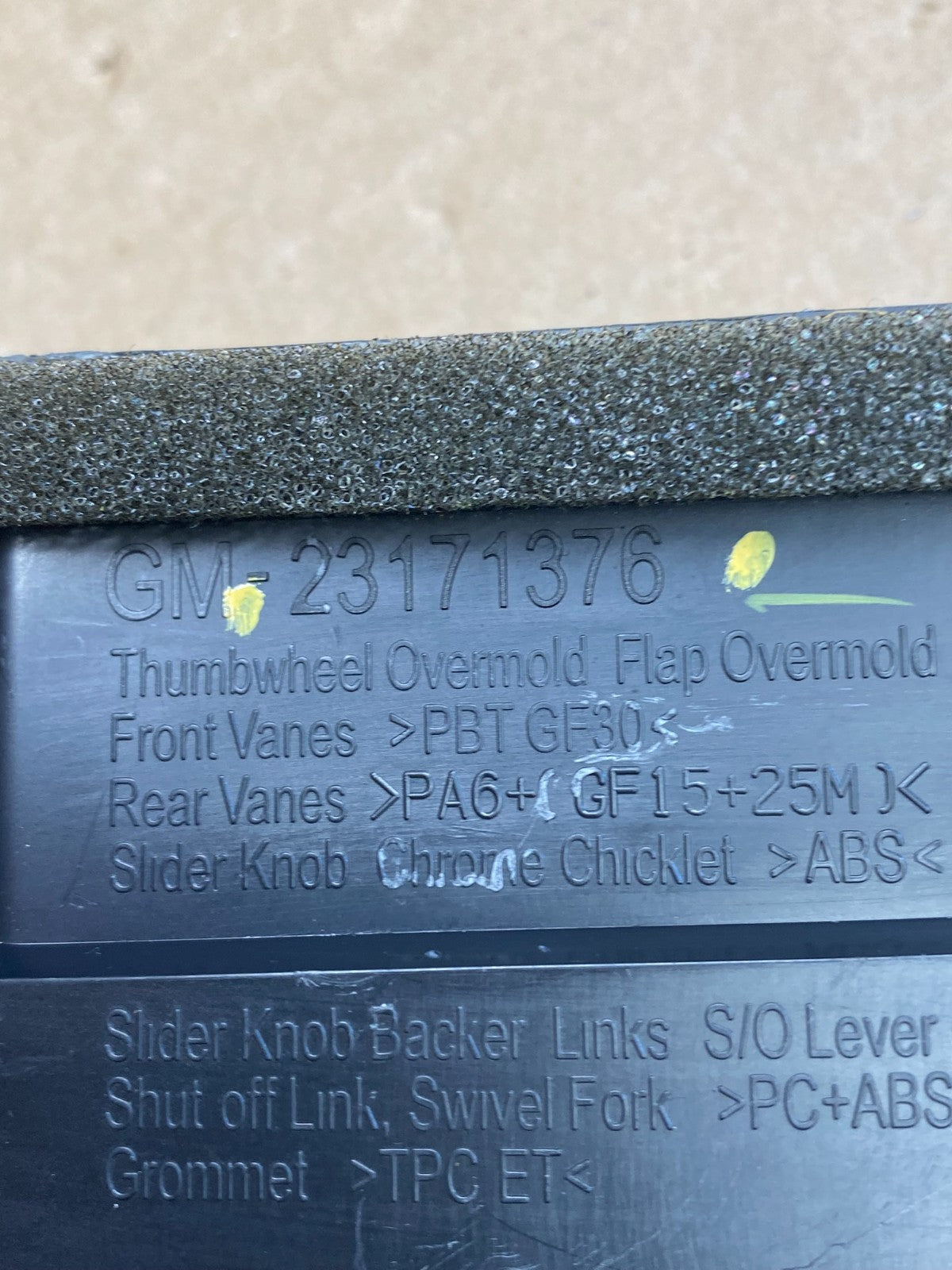 2014 - 2019 Cadillac CTS Center Radio Dashboard Air Vent Bezel Trim OE AG0118 DG5