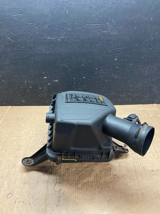 2004 Chevrolet Colorado Air Filter Cleaner Box O3165 PS0