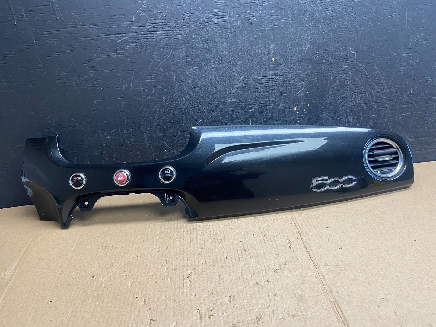 2012 to 2019 Fiat 500 Front Center Dashboard Vent Trim Bezel Blue ae3867 DG0