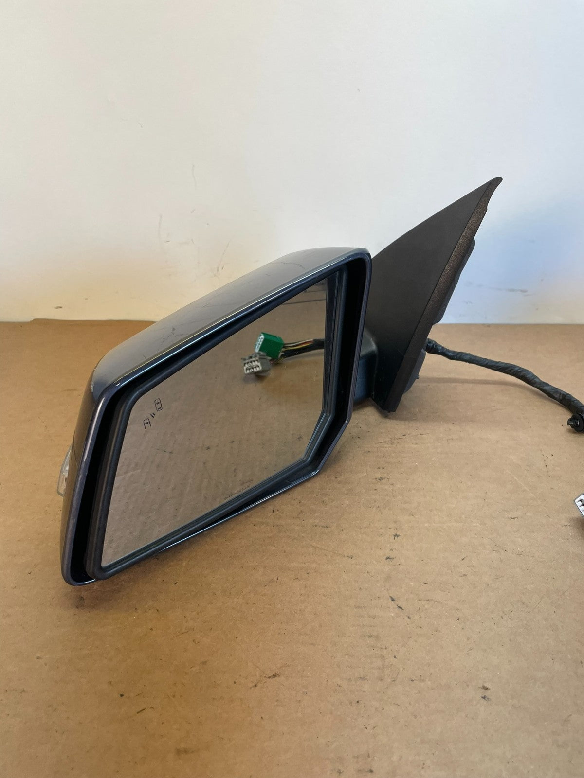 2007 to 2015 GMC Acadia Left Driver LH Power View Heated Mirror AG0699 DW2