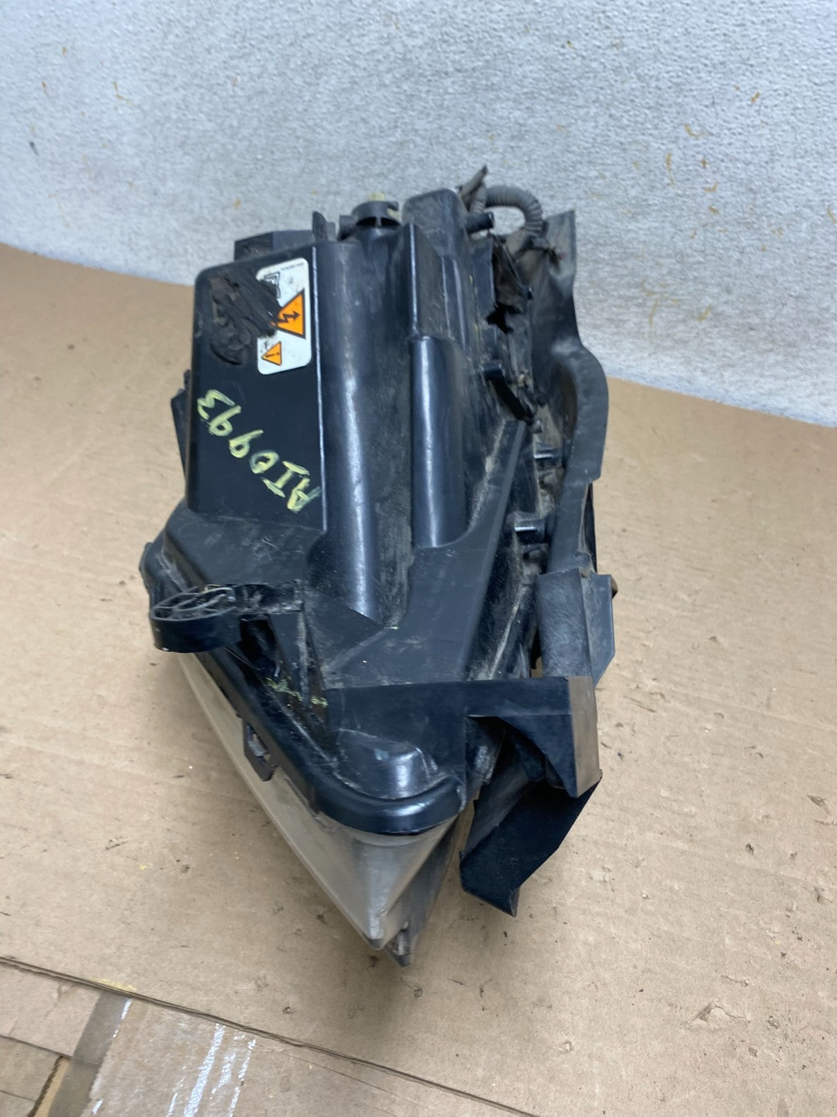 2009-2012 Lincoln Mks Right Passenger RH Side Xenon HID Headlight AI0993 DW13
