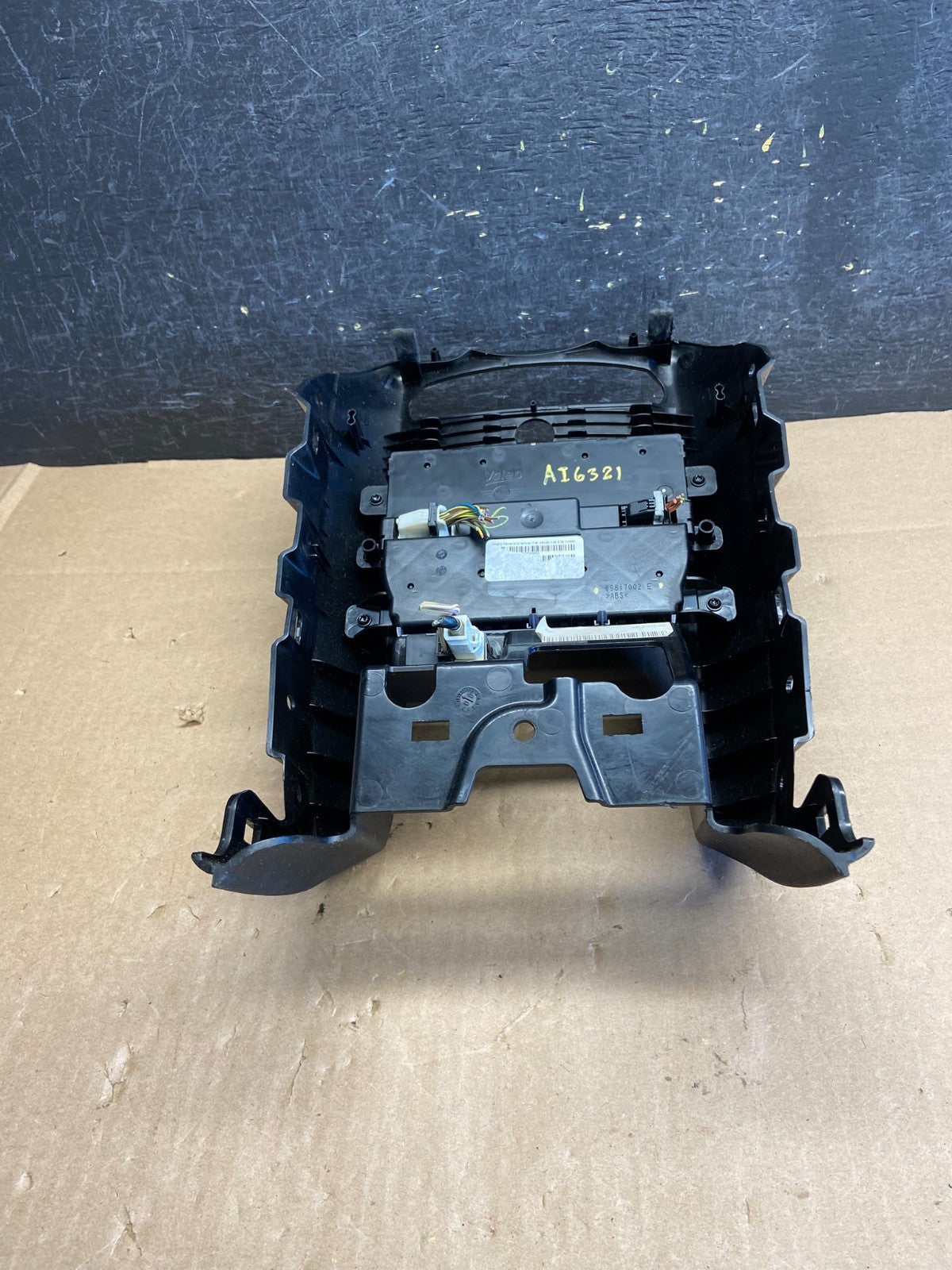 2008 to 2010 Mini Cooper Center Dash Climate Window Control AI6321 DW3