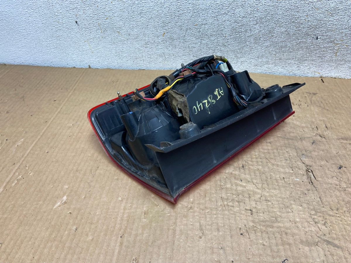 2009 to 2015 Honda Pilot Left Driver Lh Side Tail light AI8240 LK3