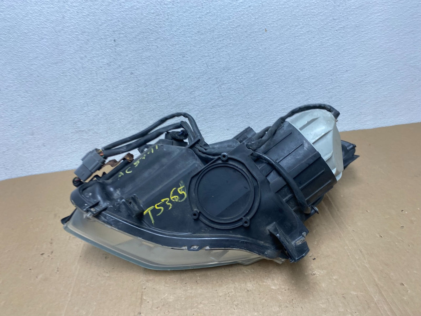 2007 2008 Nissan Maxima Right RH Side Headlight Halogen AC5791 DW7