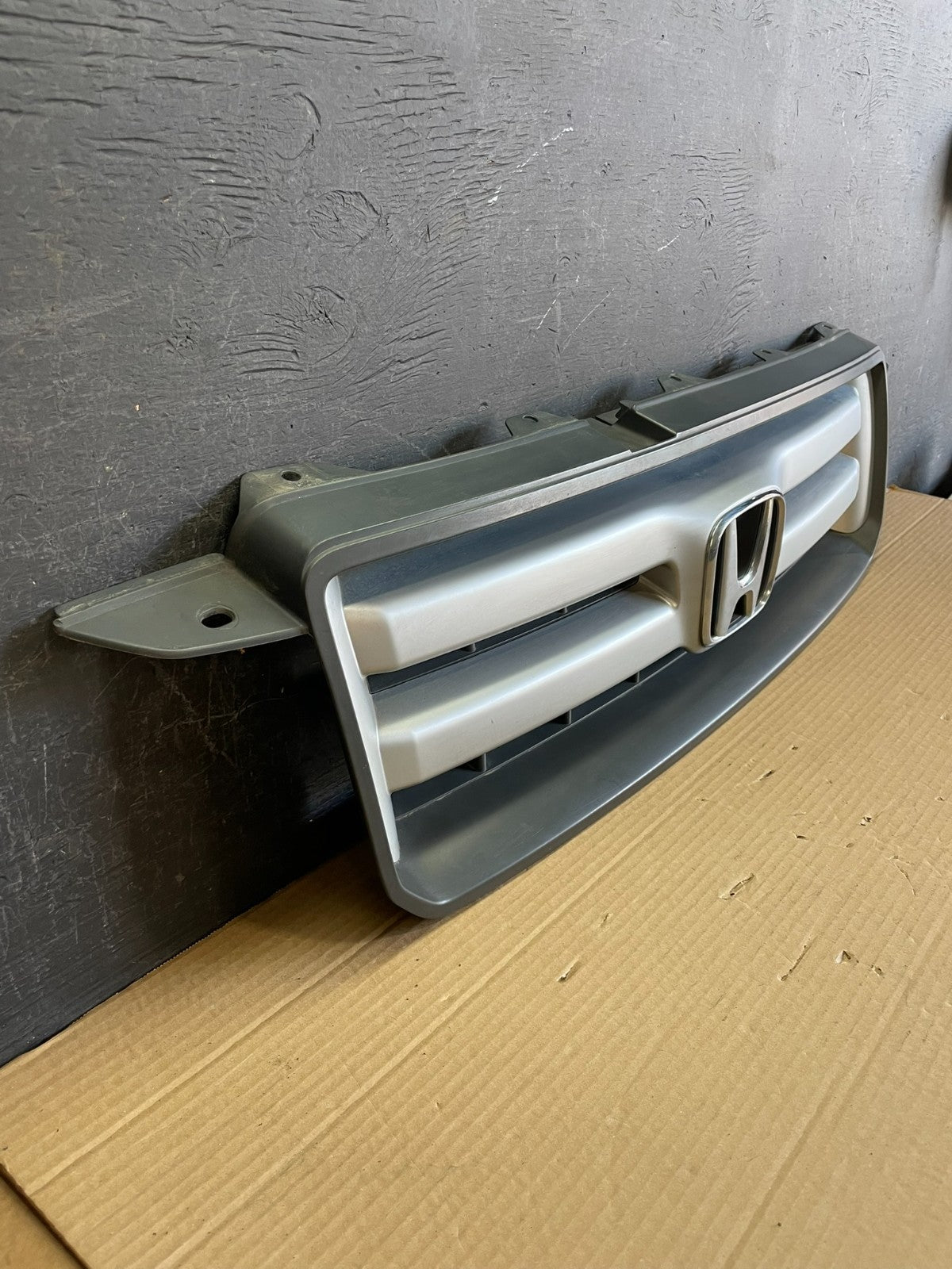 2006 to 2008 Honda Pilot Front Upper Grill Grille AE8680 DG2