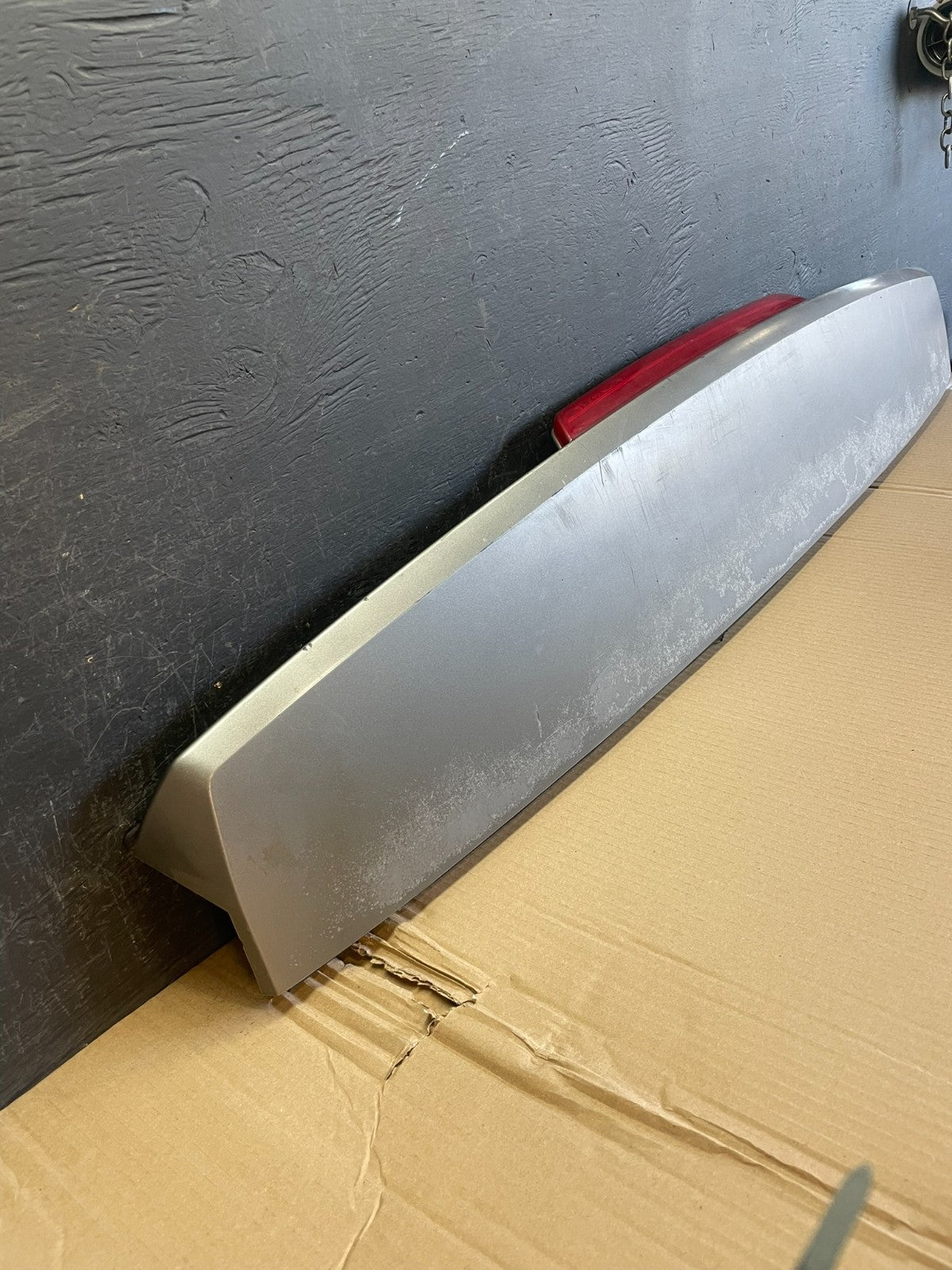 2007-2014 Chevrolet Tahoe Suburban Yukon Spoiler Wing 3rd Brake Light AE3475 DG2