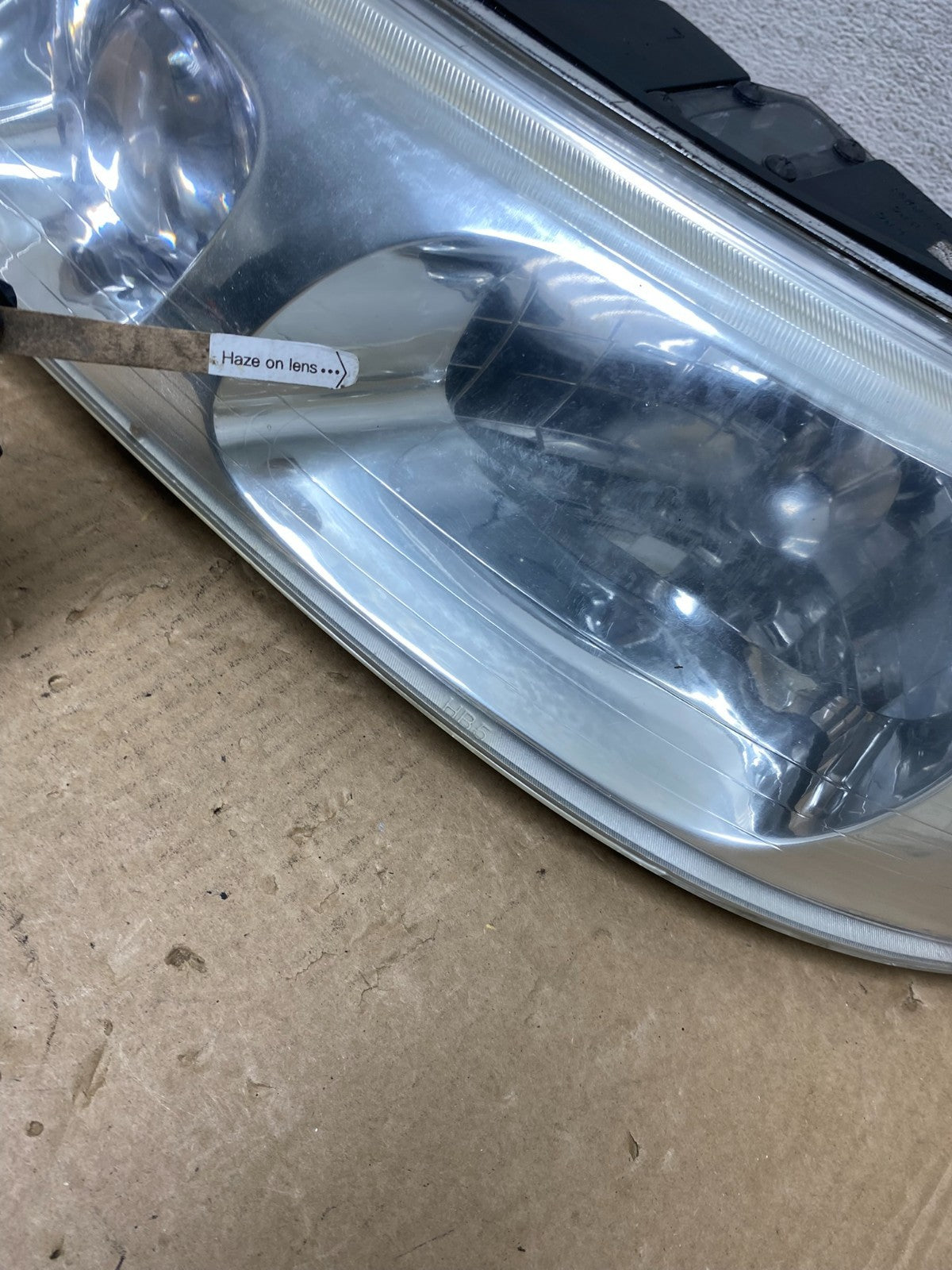 1999-2001 Lincoln & Town Car Left Driver LH Headlight Halogen AG0542 DW4