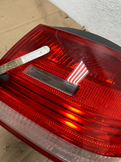 2007 - 2010 BMW M3 328i 335i Convertible Right Passenger Tail Light AE93663