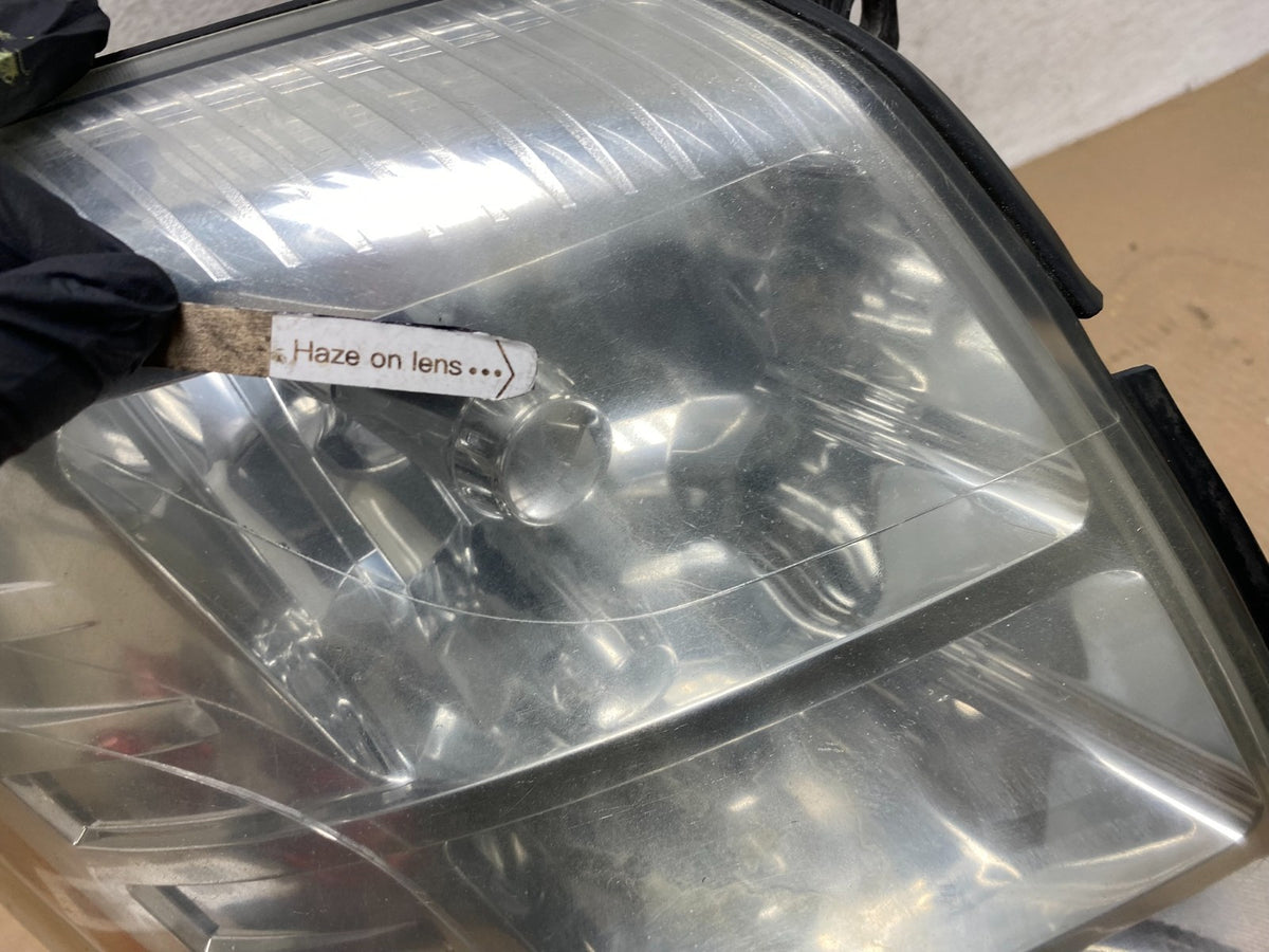 2007 - 2014 Cadillac Escalade Right Passenger Side Xenon HID Headlight AH5853 DW4