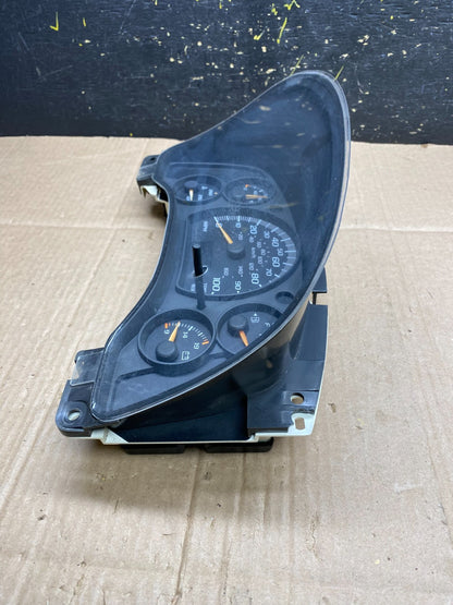 2004 to 2007 Chevrolet Express Speedometer Cluster Gauge OEM AA4665 DG2
