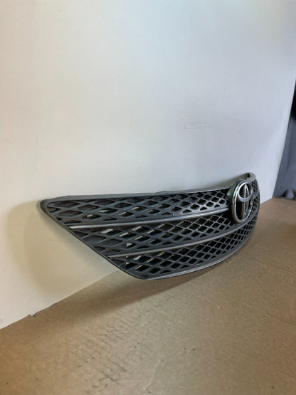 2002 2003 2004 Toyota Camry Front Upper Grill Grille AH0035 DG2
