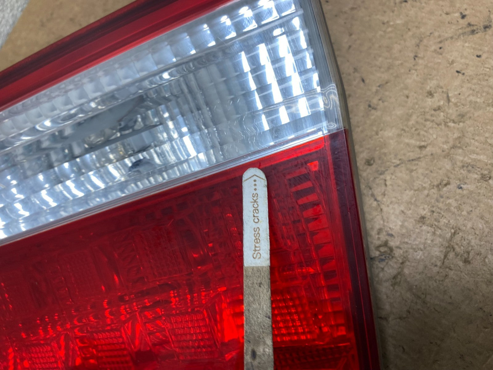 2005 2006 2007 Honda Odyssey Inner Right Passenger RH Tail Light S9493 DW3