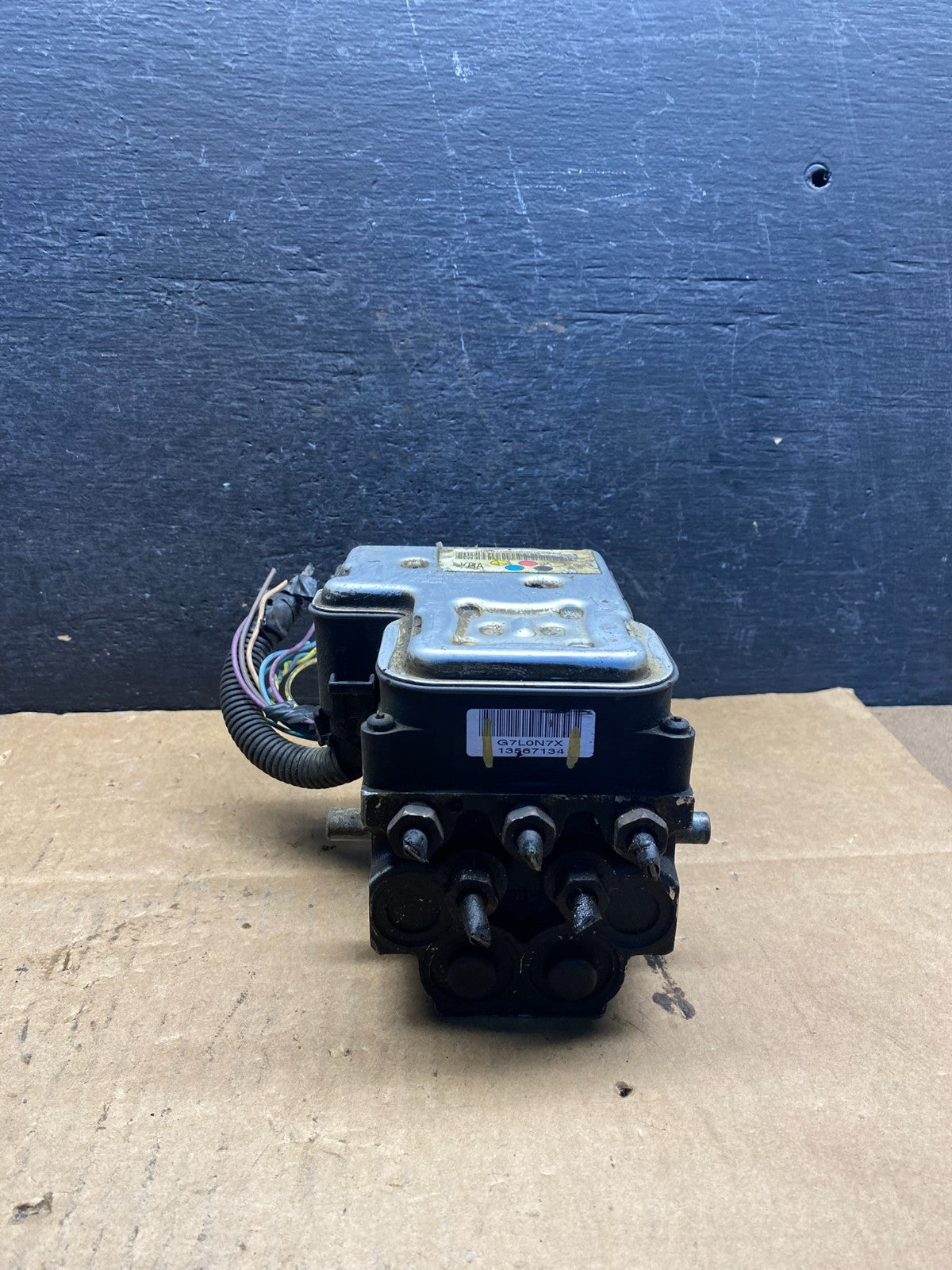 2005 - 2007 Chevrolet Silverado GMC Sierra ABS Anti-Lock Brake Module AI9836 DW1