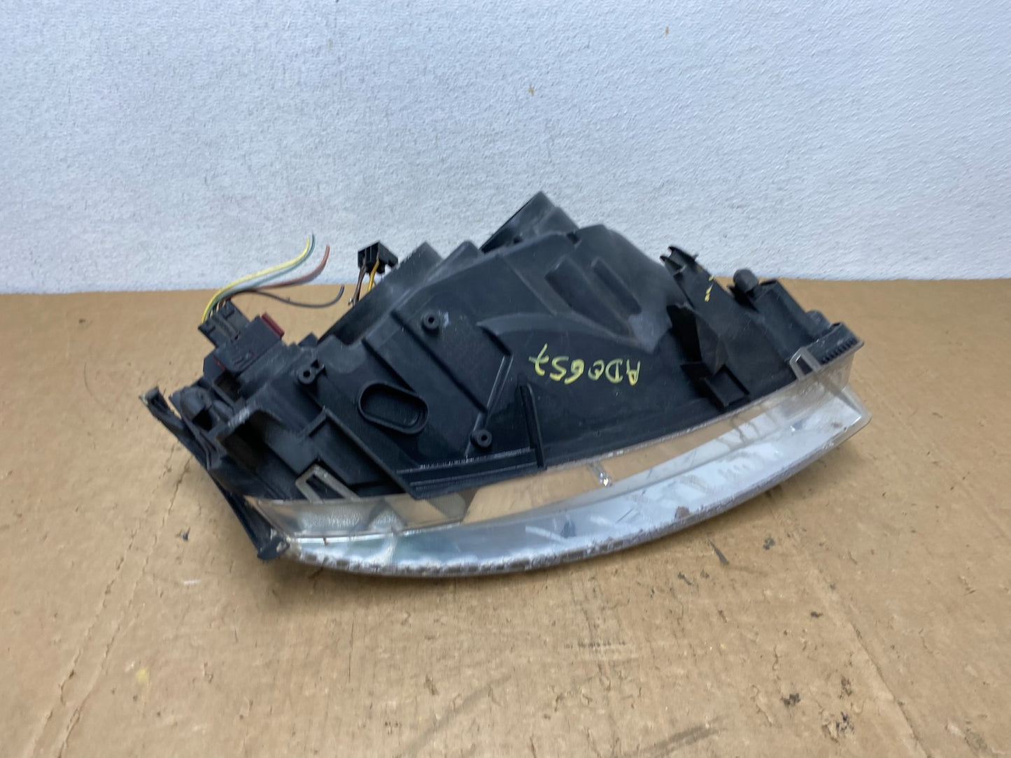 2003 2004 2005 2006 2007 Saab 9-3 Left Driver LH Headlight Halogen TYC AD0657 DW10