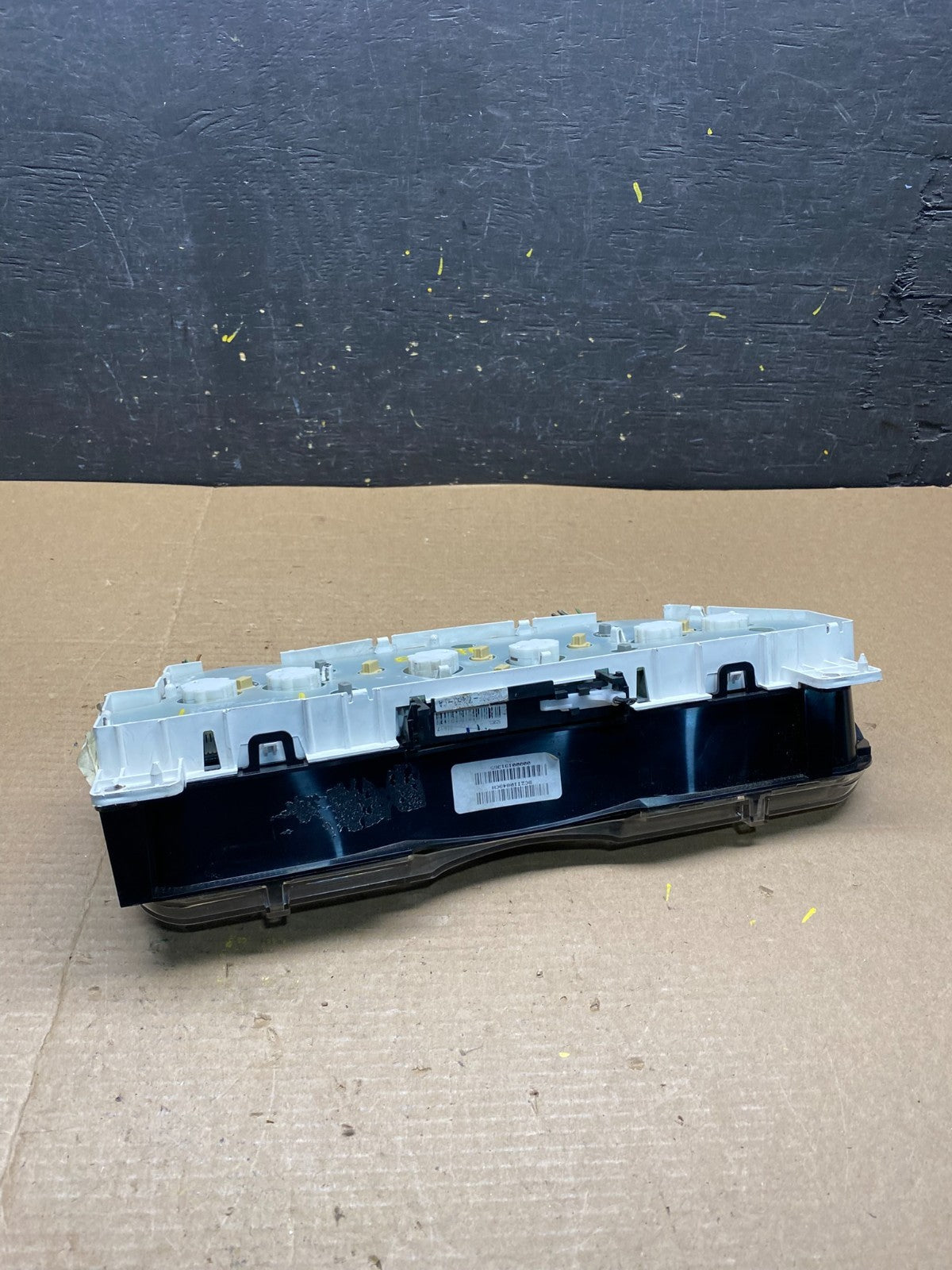 2006 Ford E350 Gauge Speedometer Cluster OEM q9570 DG6