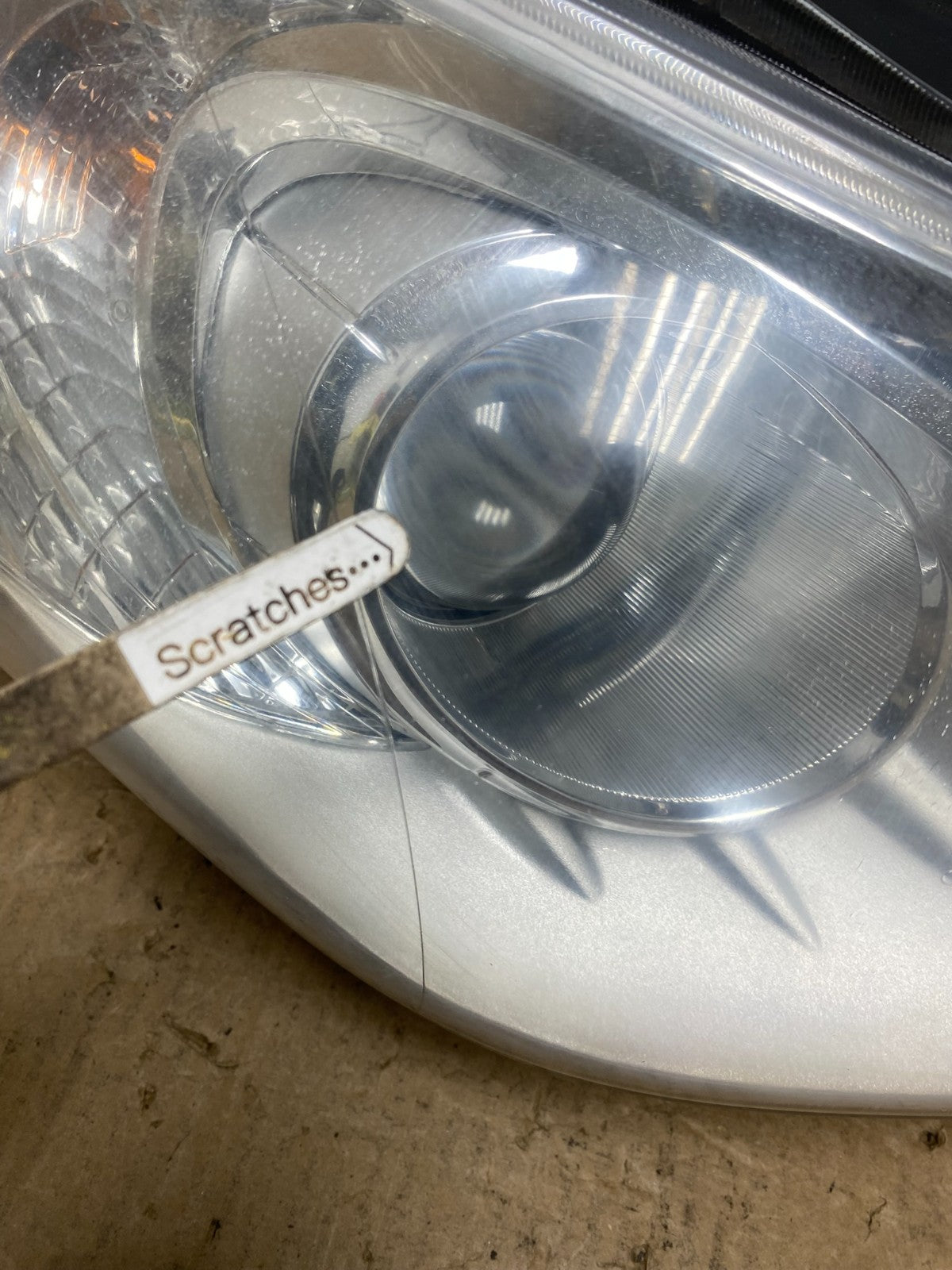 2011 - 2014 Hyundai Sonata Right Passenger Rh Side Headlight Halogen AG1082 DW3