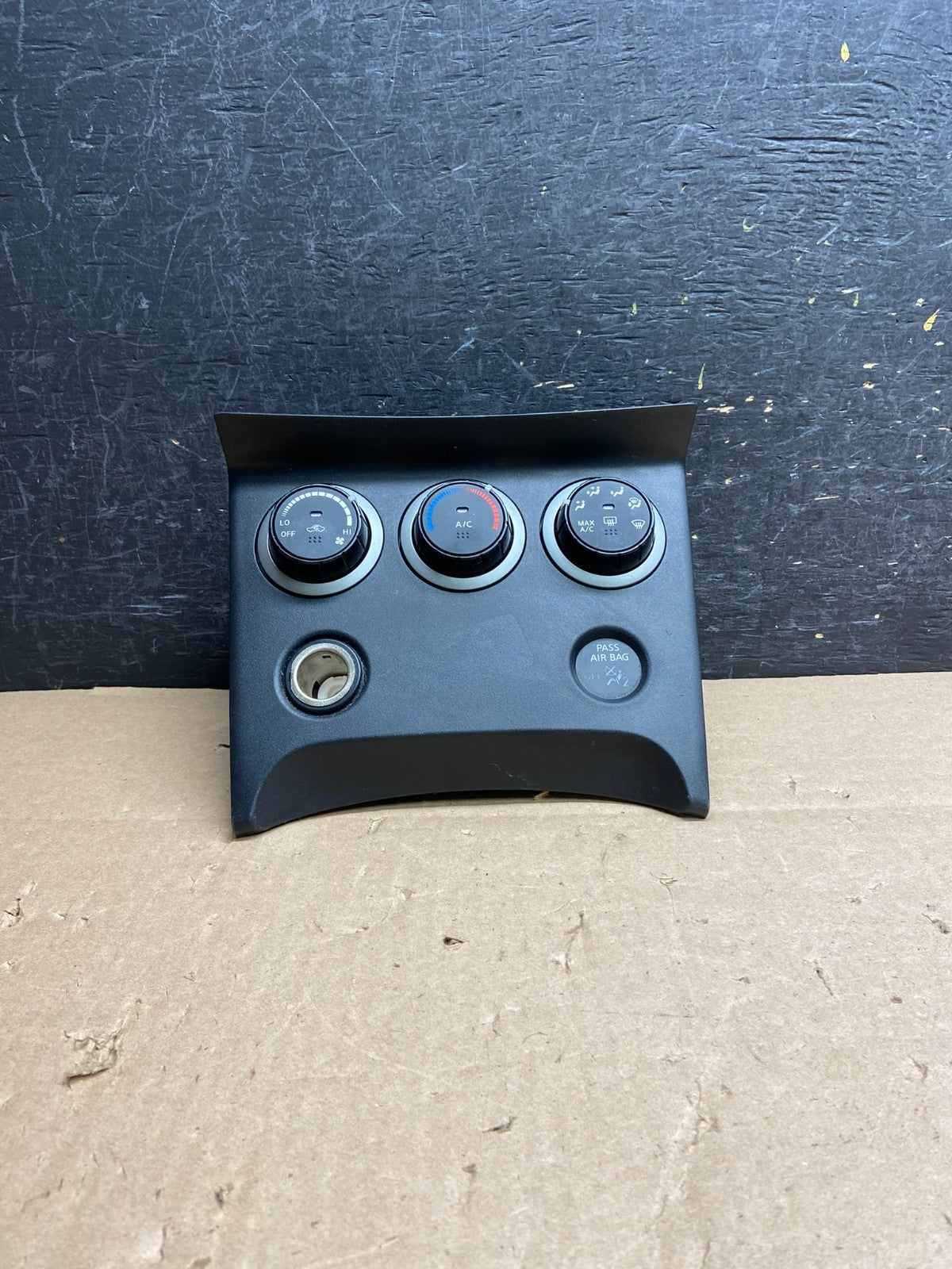 2011 to 2015 Nissan Rogue Heater Temperature AC Climate Control AI6142 DG0