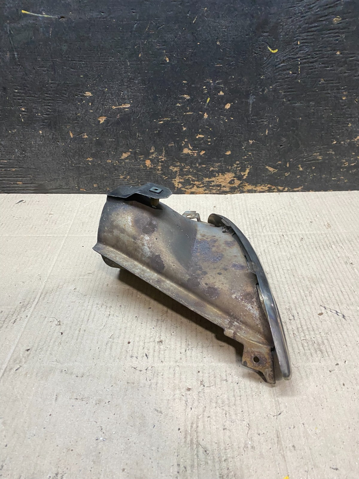 2013 to 2016 Ford Fusion Rear Left Cylinder Exhaust Pipe Cover Trim X2876 DG1