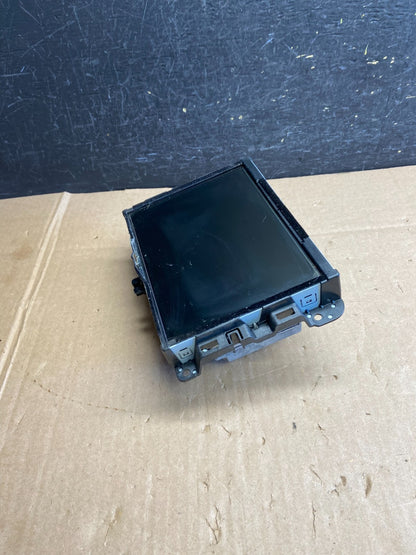 2014 to 2017 Jeep Cherokee UConnect 8.4" Touch Screen Radio ai6361 DG2