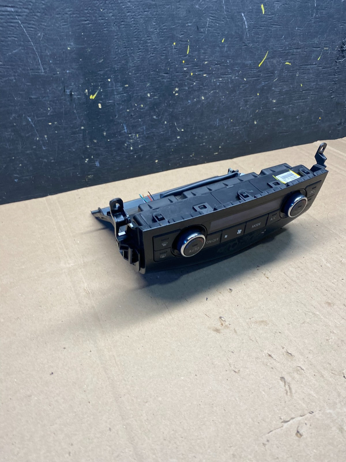 2013 2014 2015 Nissan Altima A/C Temperature Climate Control R8758 DG1