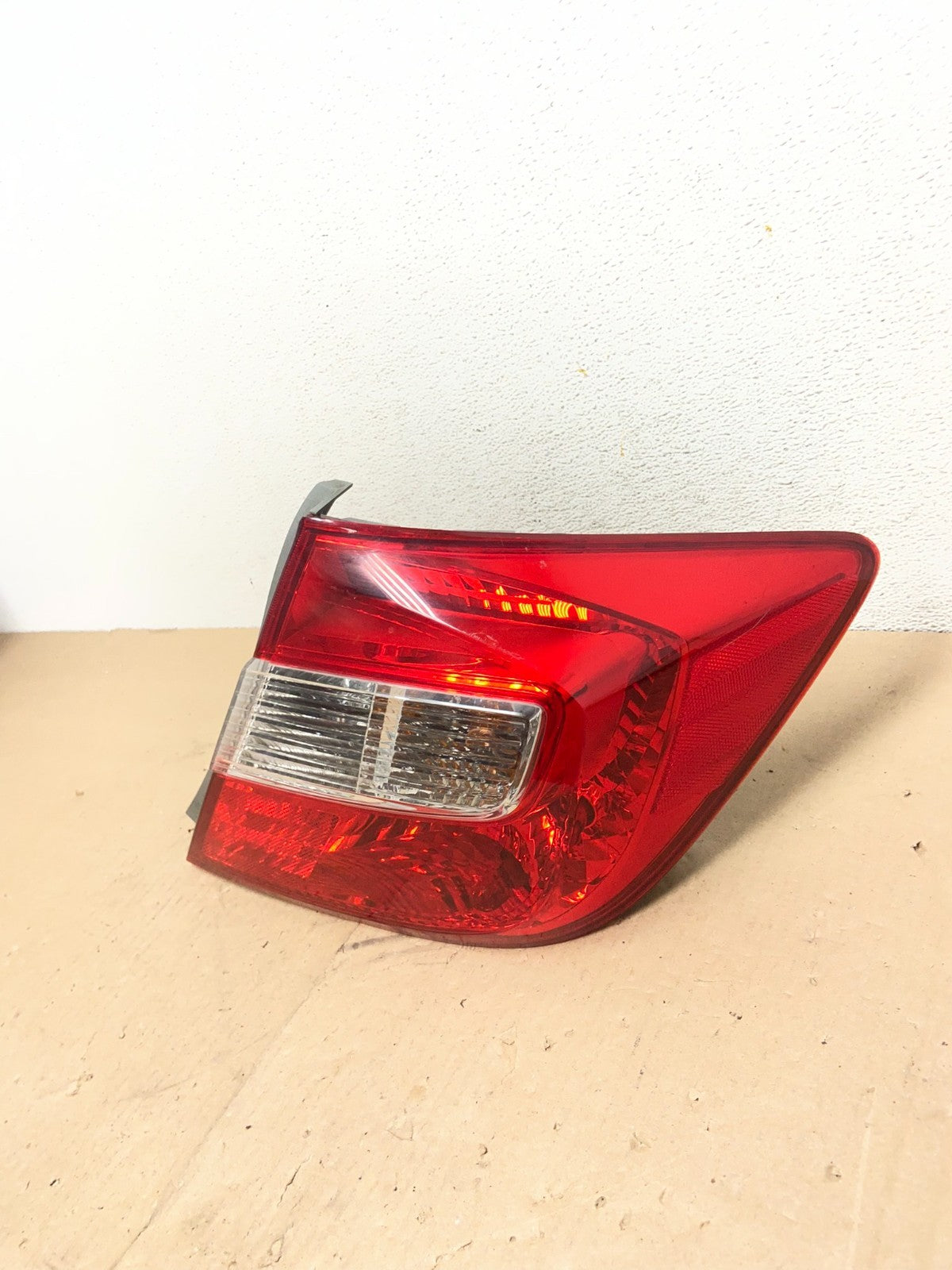 2012 Honda Civic Right Passenger RH Side Tail Light AG4775 DW1