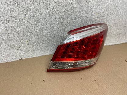 2011 - 2014 Nissan Murano Right Passenger Side RH Tail Light AH5703 LK1