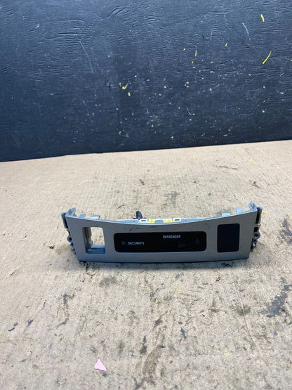 2009-2013 Toyota Corolla Dash Passenger Light Switch USB AUX Bezel R8659 DG0