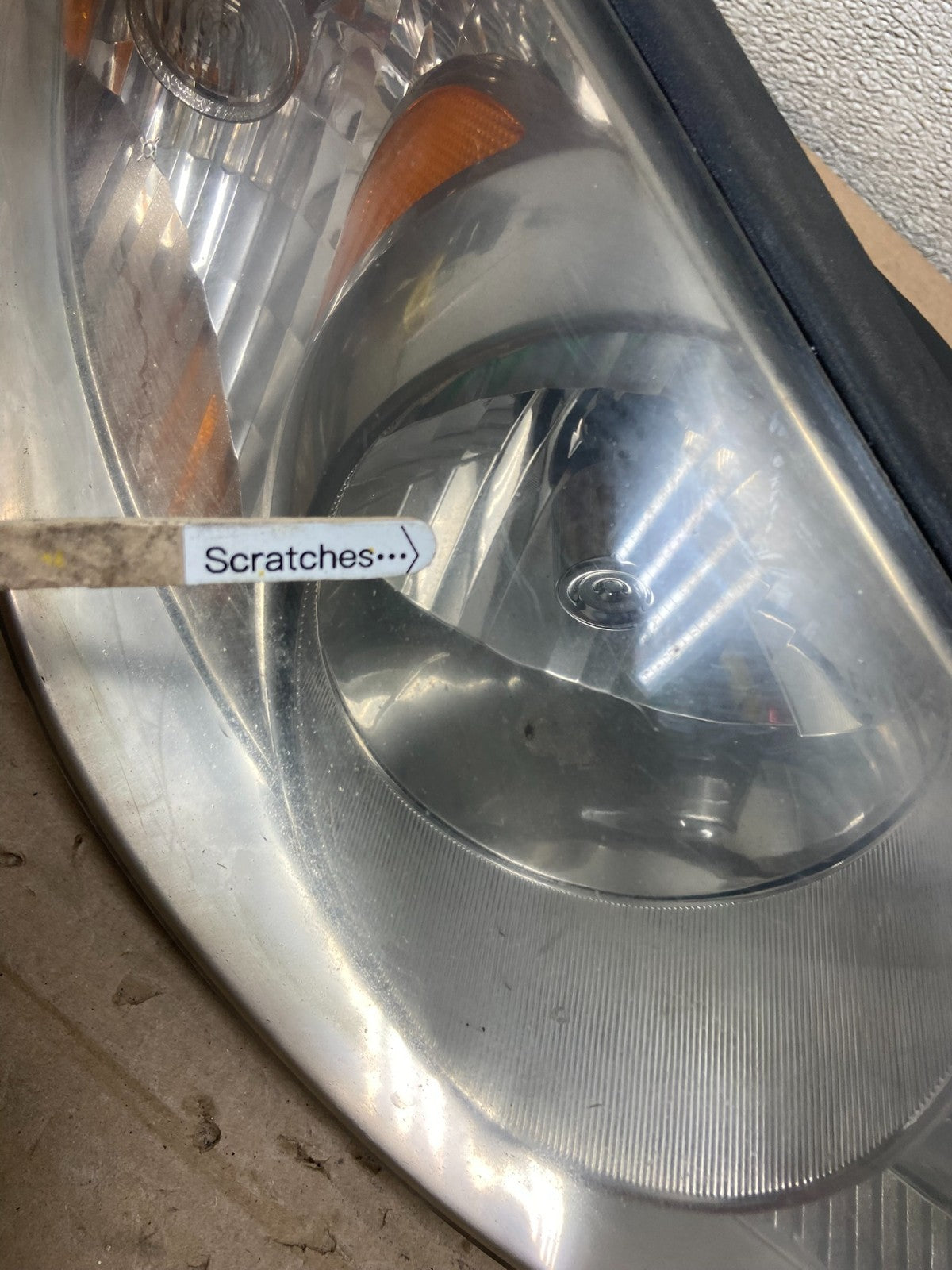 2007 2008 2009 2010 Hyundai Elantra Right Passenger Side Headlight OEM AA9434 DW3