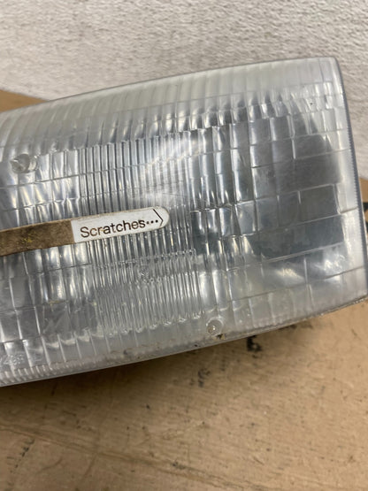 1995 to 1996 Toyota Camry Left Driver LH Side Headlight AF4638 DW3