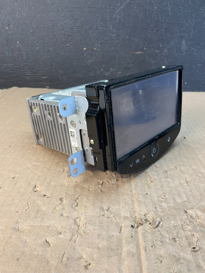 2013 2016 Chevy Sonic Radio Receiver Display Screen AM FM MP3 AD5976 DG1