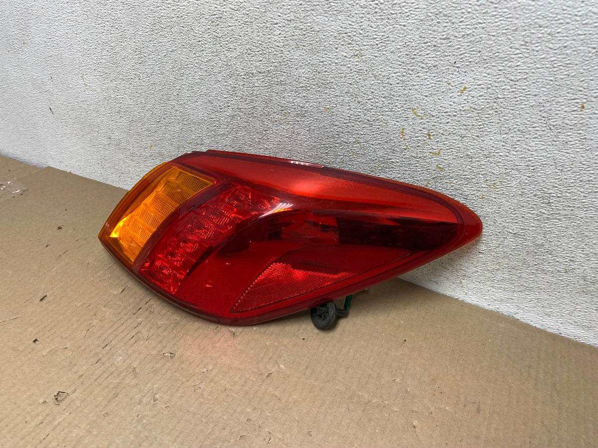 2009 2010 Nissan Murano Right Passenger Rh Side Tail Light AH5774 LK2
