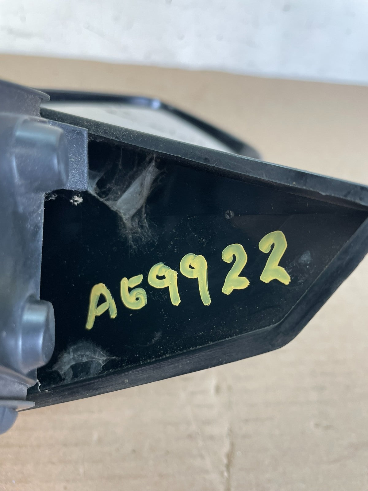 2005 to 2008 Pontiac Vibe Left Driver LH Side View Door Mirror AG9922 DW11