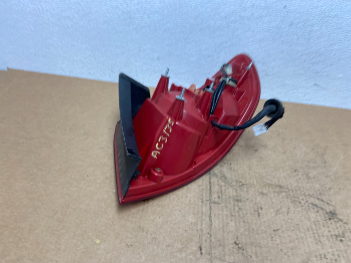 2007 - 2009 Hyundai Santa Fe Left Driver LH Side Tail Light AC3135 DW5