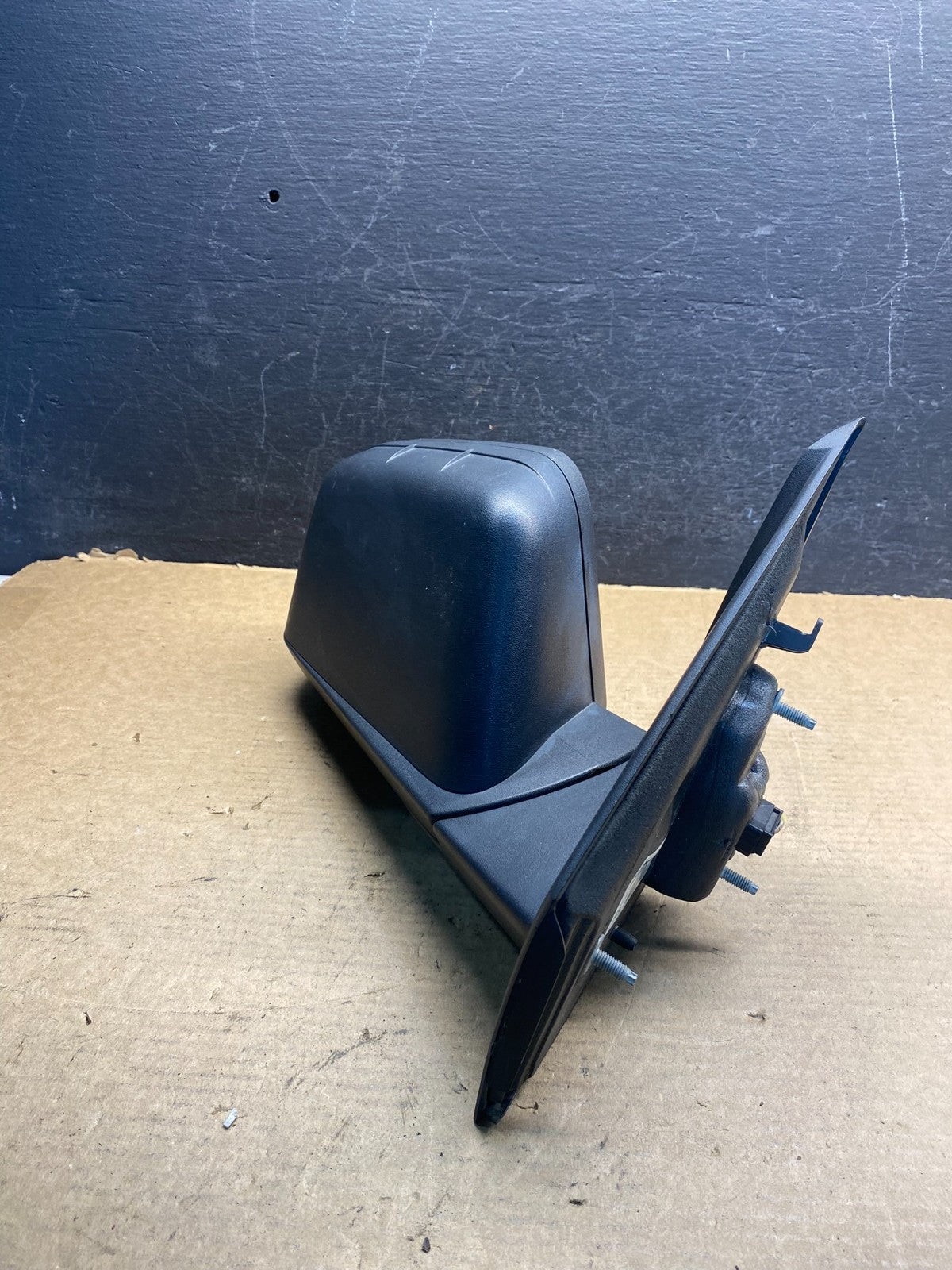 2007 to 2010 Ford Edge Right Passenger View Door Mirror AD9934 DW2